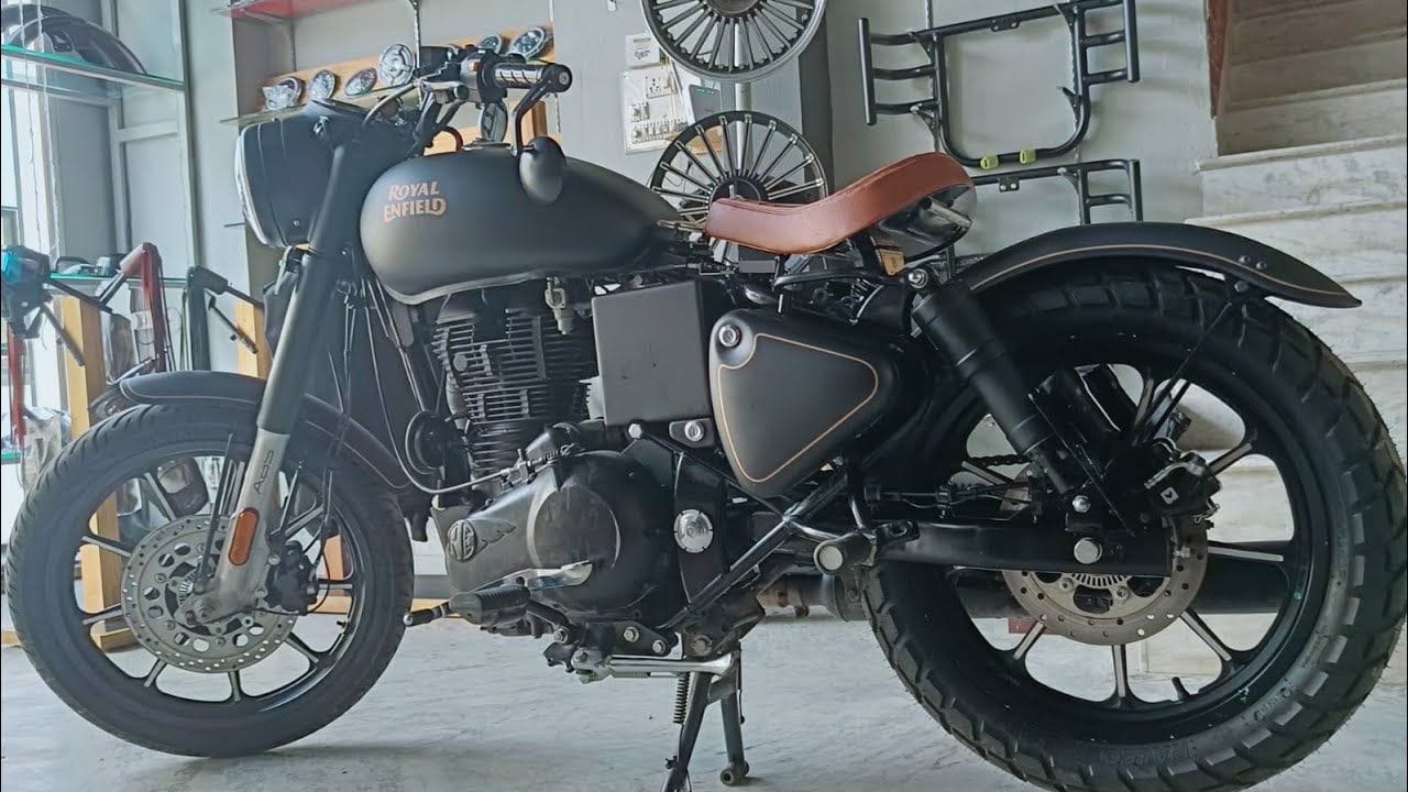 bobber-2 Royal Enfield Bobber