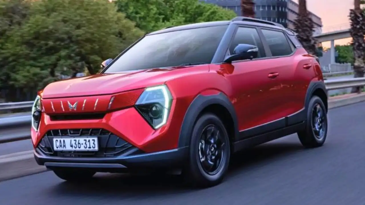 Mahindra XUV 3XO